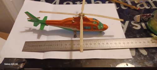 Helicoptere magorette augusta - magorette,