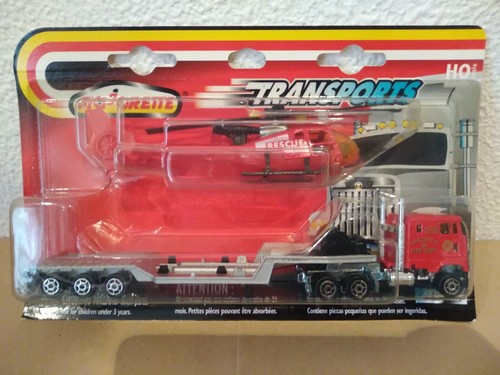 Camion avec hélicoptère - avec,