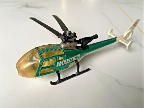 Hélicoptère majorette - 🚁,
